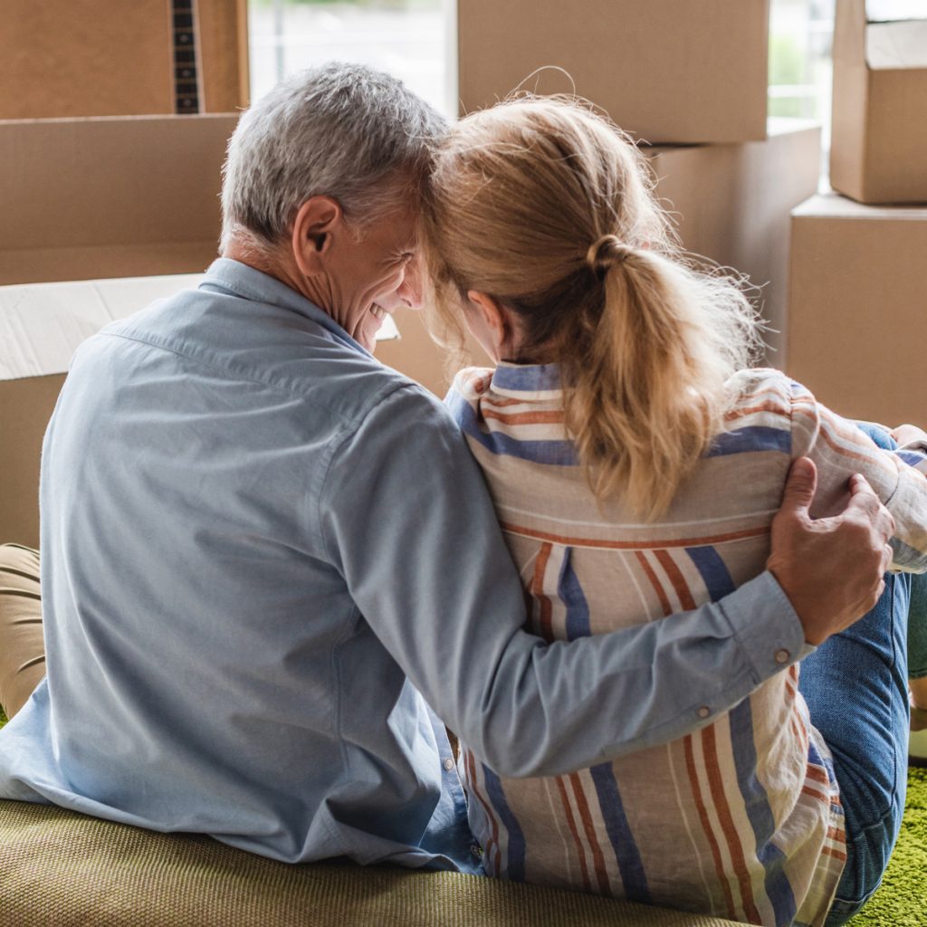 Clermont Park Senior Living Community in Denver, CO - cp couple moving